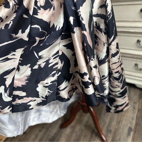 Navy and Pink R&M Dress - Picture 5 of 11